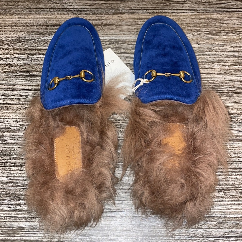 Authentic gucci shoe (women)